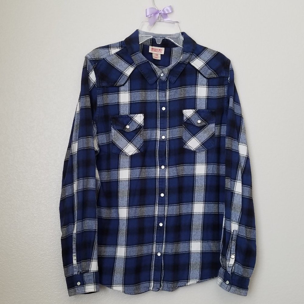 Mossimo Supply Co. Blue Plaid Long Sleeve Shirt